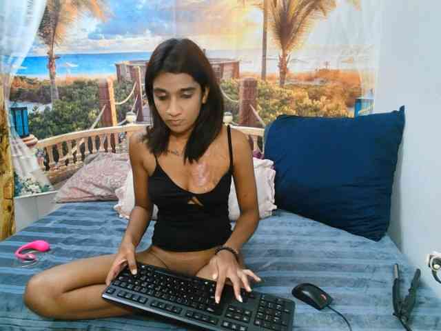 cherryindian4u webcam