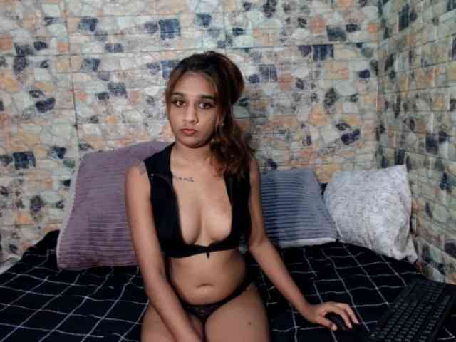 cherryindian4u webcam