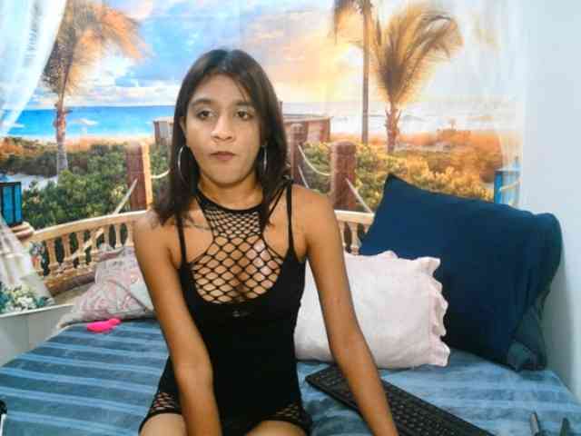 cherryindian4u webcam