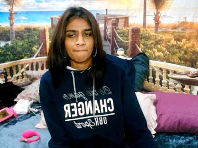 cherryindian4u webcam