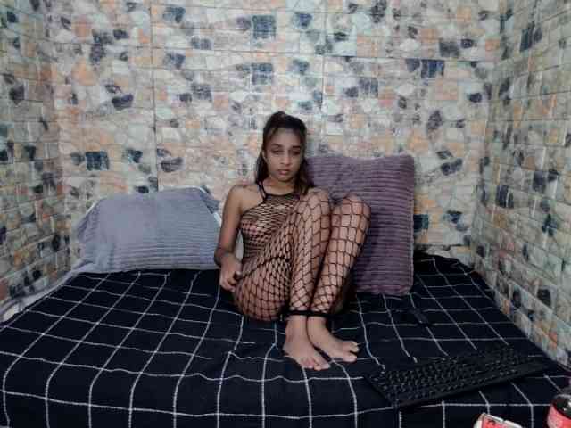 cherryindian4u webcam