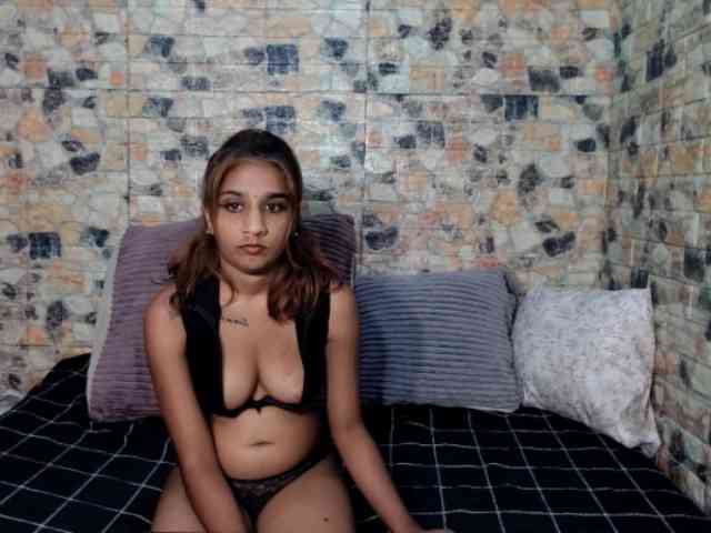 cherryindian4u webcam