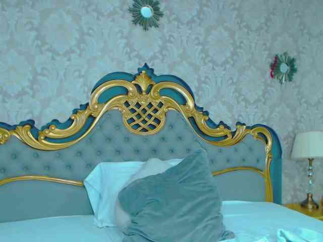 Group chat for 40 tokens, Full privates for 90 tokens, Privates for 60 89 t..., classy women 1