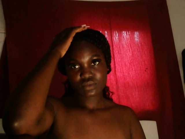 bigass12's BongaCams show and profile