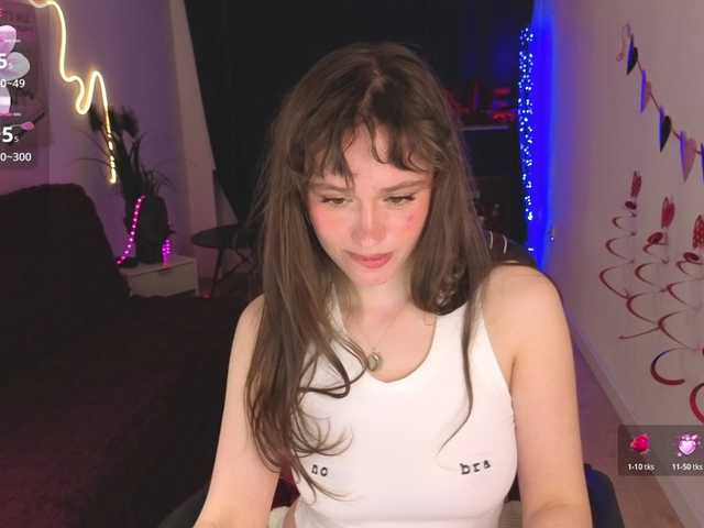 Lillians's BongaCams show and profile