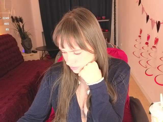 Lillians's BongaCams show and profile