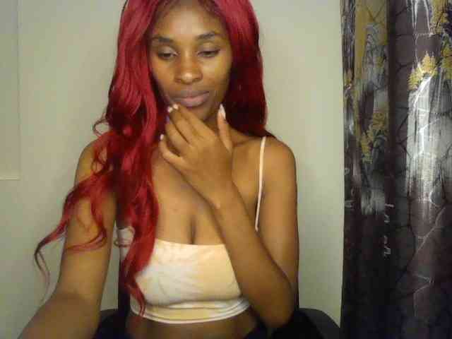 HappyLoverxo webcam