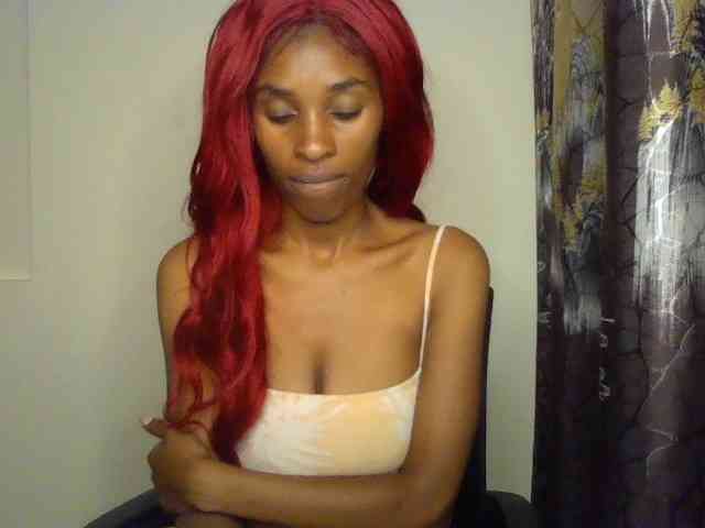 HappyLoverxo webcam