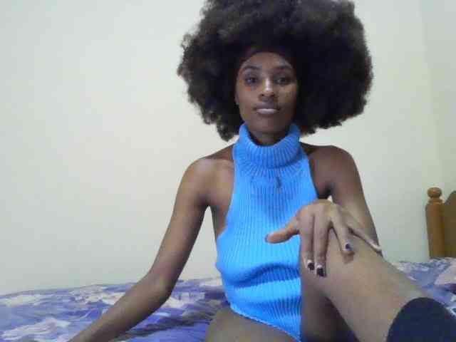 HappyLoverxo webcam