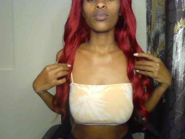 HappyLoverxo webcam