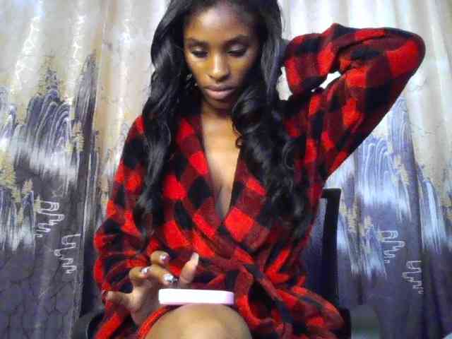 HappyLoverxo webcam