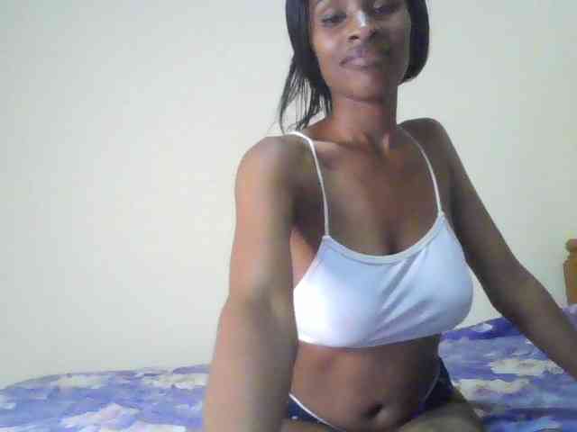 HappyLoverxo webcam