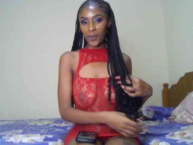 HappyLoverxo webcam