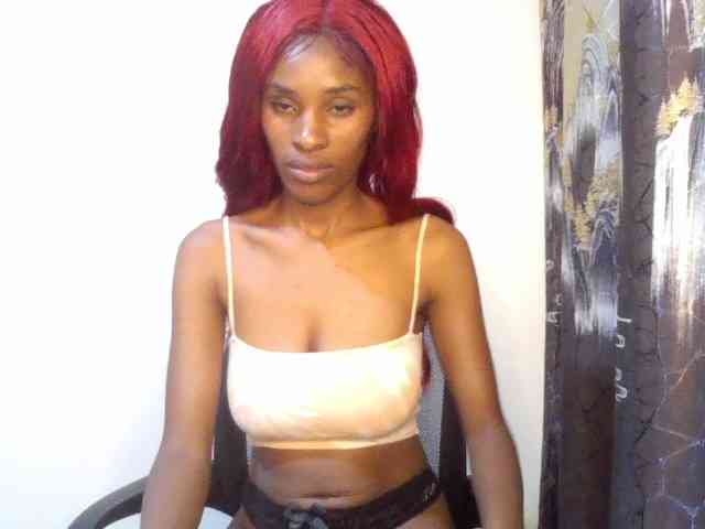 HappyLoverxo webcam