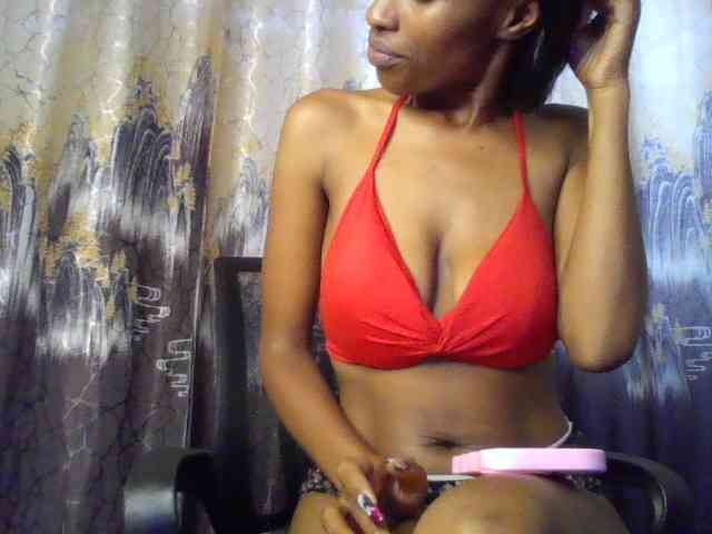 HappyLoverxo webcam