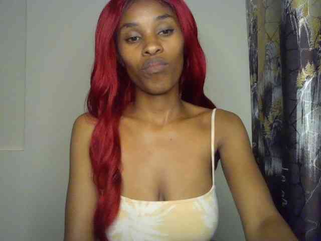 HappyLoverxo webcam