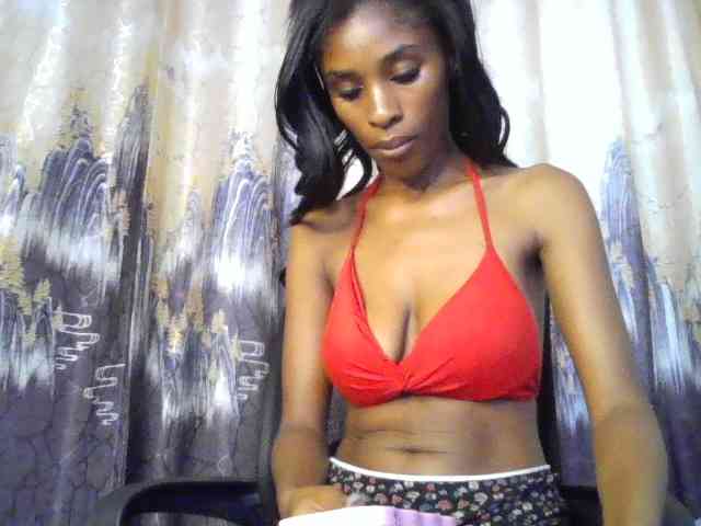 HappyLoverxo webcam