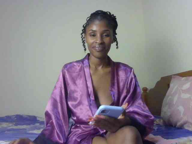 HappyLoverxo webcam