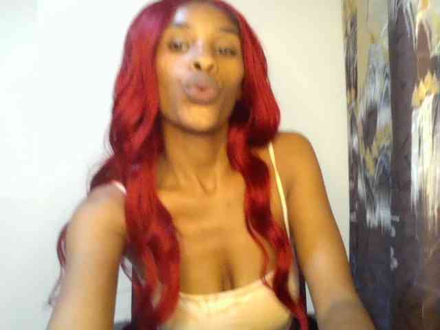 HappyLoverxo webcam