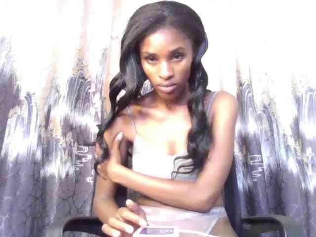 HappyLoverxo webcam