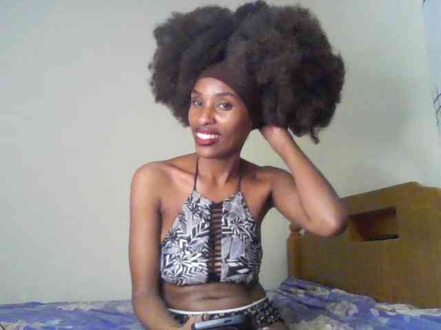 HappyLoverxo webcam