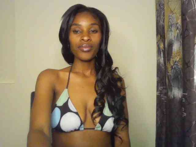 HappyLoverxo webcam