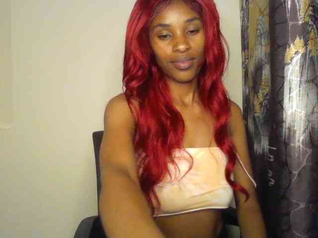 HappyLoverxo webcam