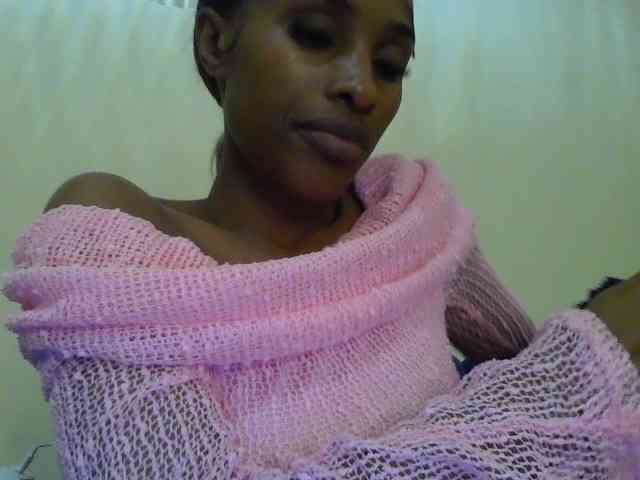 HappyLoverxo webcam