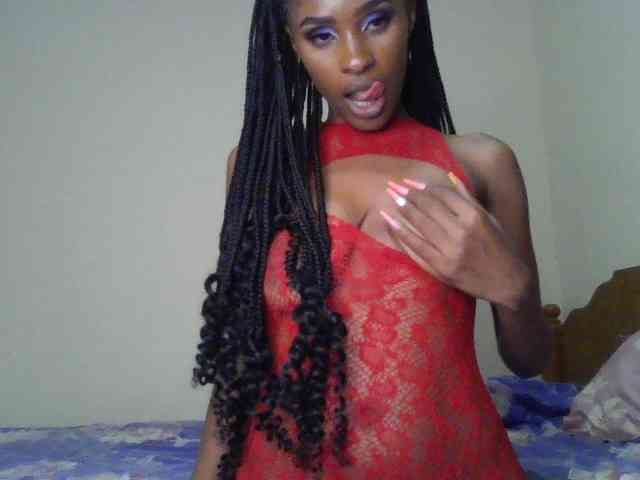 HappyLoverxo webcam