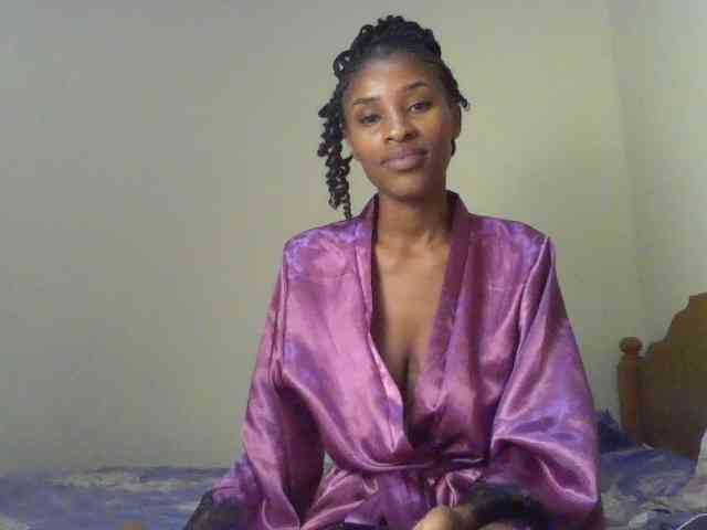 HappyLoverxo webcam