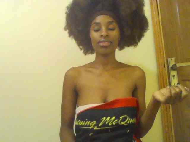 HappyLoverxo webcam