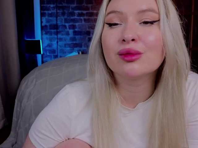 soulmeinme's BongaCams show and profile