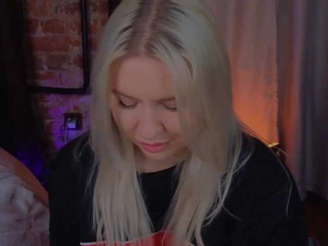 soulmeinme's BongaCams show and profile