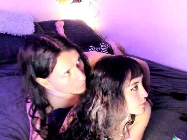 venusxadam webcam