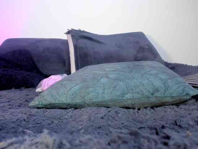 dearvenus webcam