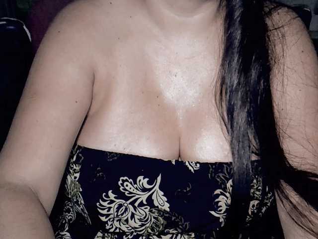 Kellyshowpv's BongaCams show and profile