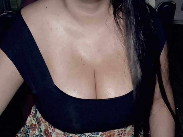 Kellyshowpv's BongaCams show and profile