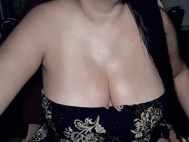 Kellyshowpv's BongaCams show and profile