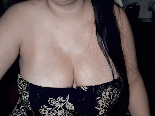 Kellyshowpv's BongaCams show and profile