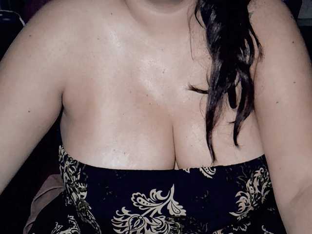 Kellyshowpv's BongaCams show and profile