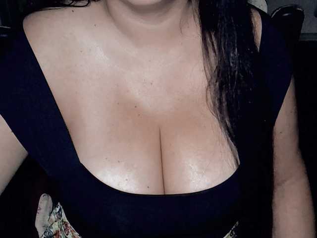 Kellyshowpv's BongaCams show and profile