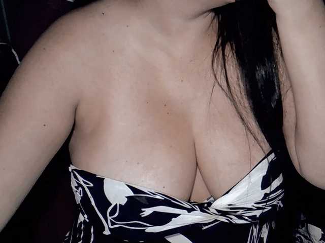 Kellyshowpv's BongaCams show and profile