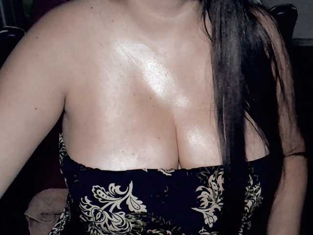 Kellyshowpv's BongaCams show and profile