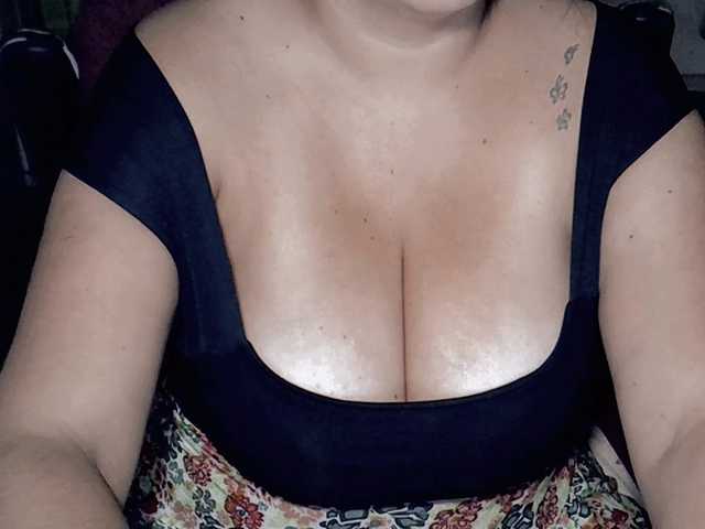 Kellyshowpv's BongaCams show and profile