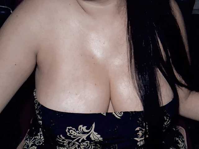 Kellyshowpv's BongaCams show and profile