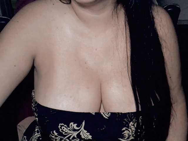 Kellyshowpv's BongaCams show and profile