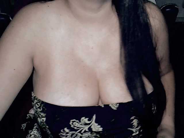 Kellyshowpv's BongaCams show and profile