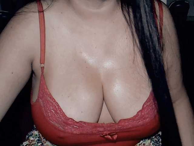 Kellyshowpv's BongaCams show and profile