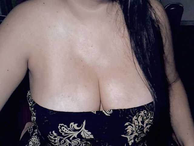 Kellyshowpv's BongaCams show and profile