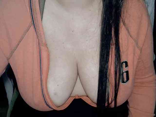 Kellyshowpv webcam